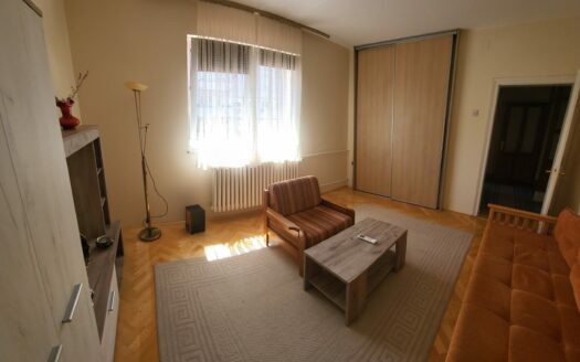 2-etažna kuća na prodaju, Centar 159m2