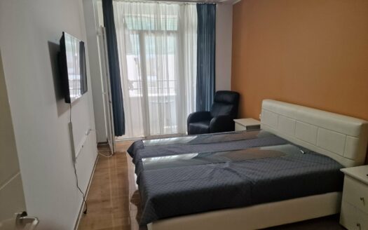 Dvoiposoban stan za izdavanje, Karađorđeva 27, 550€, 70m²