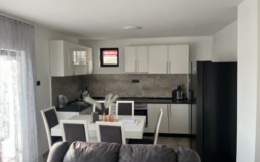 4-etažna kuća na prodaju, Nikolaja Velimirovića 1, 250.000€, 324m²