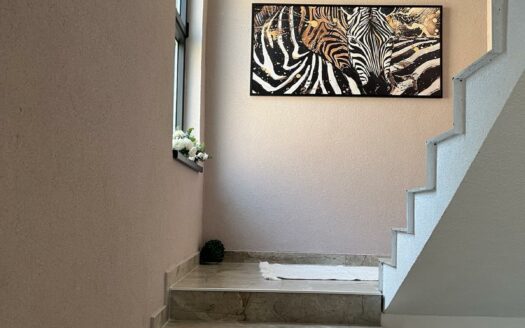 4-etažna kuća na prodaju, Nikolaja Velimirovića 1, 250.000€, 324m²