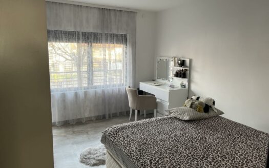 4-etažna kuća na prodaju, Nikolaja Velimirovića 1, 250.000€, 324m²