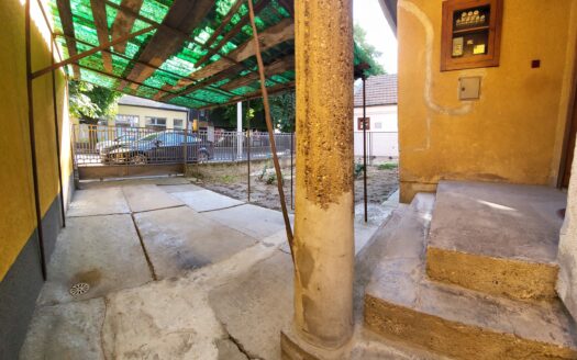 2-etažna kuća na prodaju, Miloša Pocerca 21, 205.000€, 172m²
