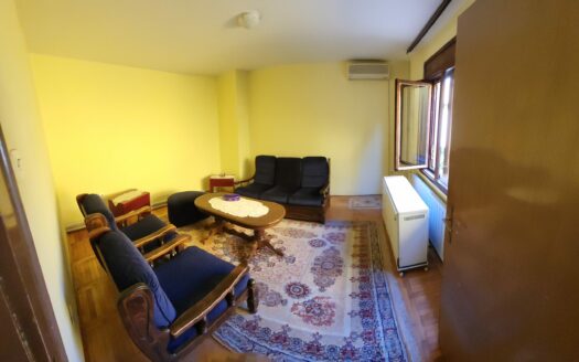 2-etažna kuća na prodaju, Miloša Pocerca 21, 205.000€, 172m²