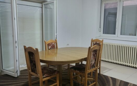 Dvosoban stan za izdavanje, Stojana Novakovića, 400€, 68m²