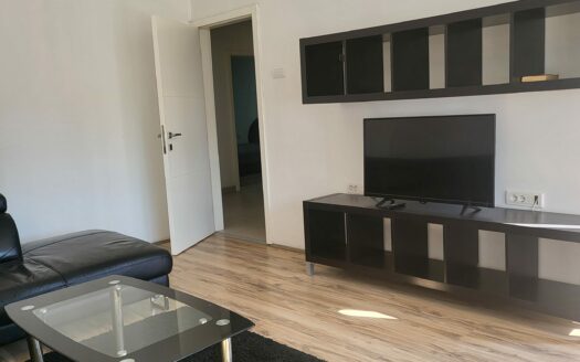Dvosoban stan za izdavanje, Stojana Novakovića, 400€, 68m²