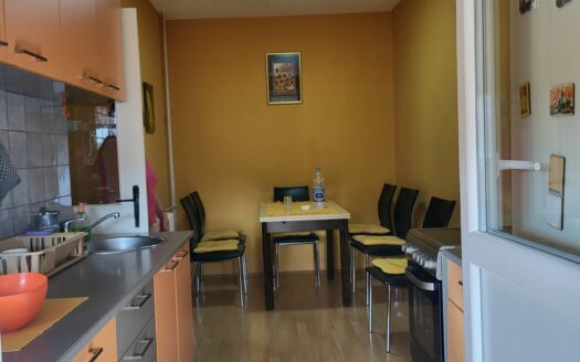Izuzetna prilika-stan na traženoj lokaciji u naselju Trkalište, Šabac!